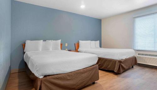 Standard Double Room with Two Double Beds - Non Smoking