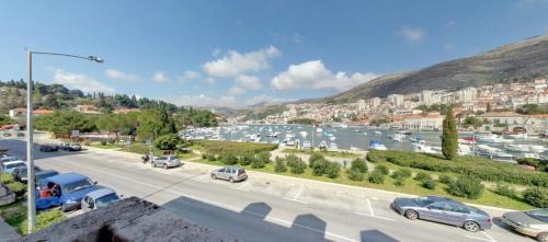 Two-Bedroom Apartment with Sea View