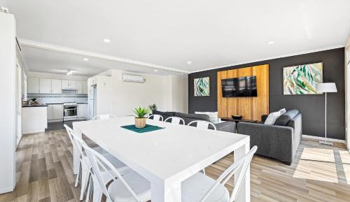 Tween House