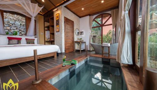 One-Bedroom Bungalow
