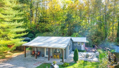 Two-Bedroom Holiday Home