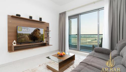 One-Bedroom Apartment with Balcony and Water View