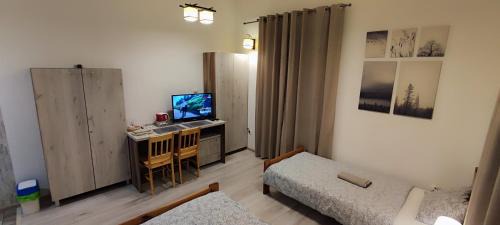 Double or Twin Room with Bathroom
