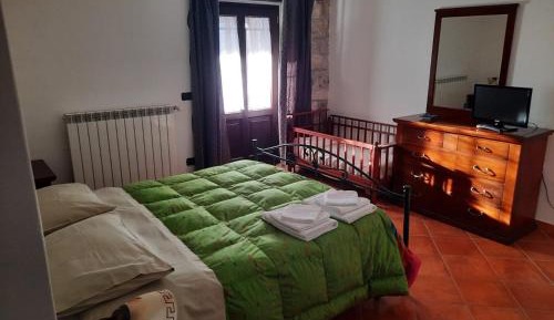 Double Room with Balcony (2 Adults + 1 Child)