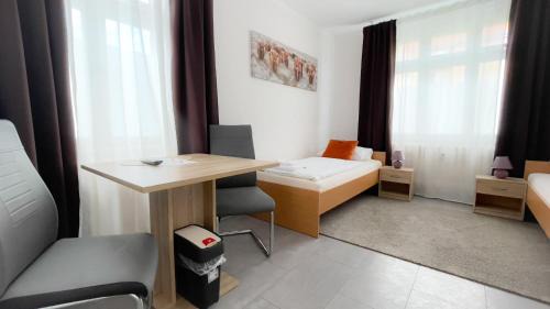 Twin Room with Shared Bathroom