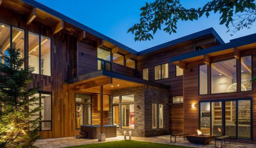 Superior Chalet