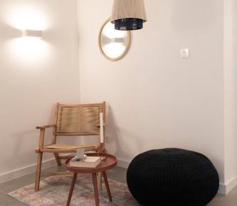 Deluxe Double Room (2 Adults + 1 Child)