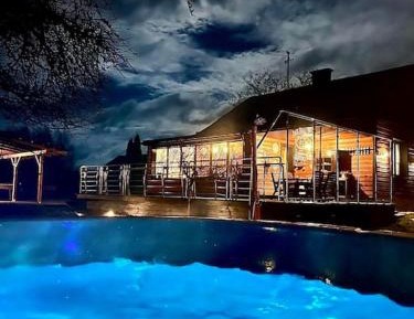 Superior Chalet