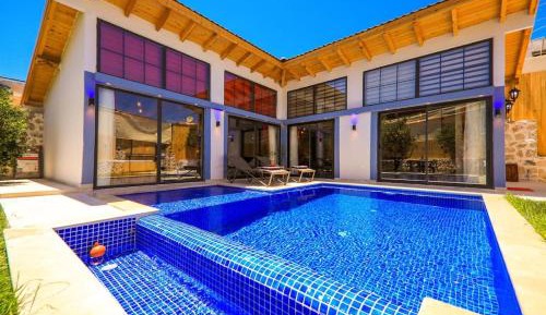 One-Bedroom Villa