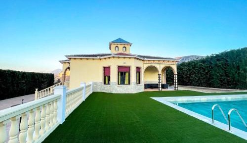 Villa with Private Pool