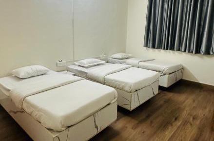 Triple Room with Private Bathroom