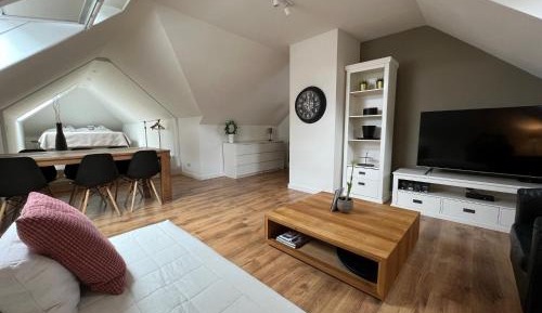 Quadruple Room with Private Bathroom