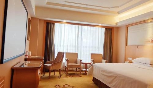 Double Room with Movie