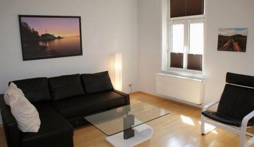 One-Bedroom Apartment with Balcony