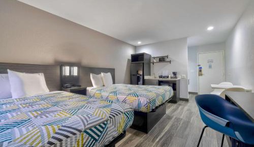 Deluxe Quadruple Room - Smoking