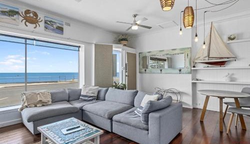 Apartment with Sea View