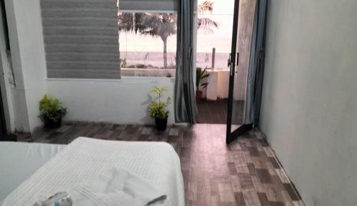 Deluxe Double Room with Balcony and Sea View