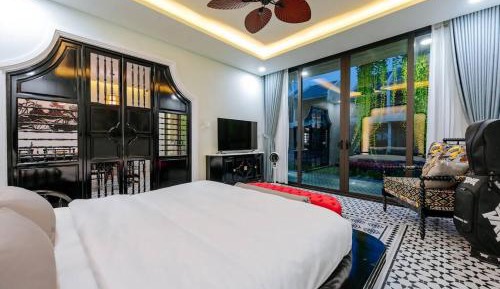 Villa with Private Pool