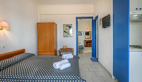 Two-Bedroom Apartment with Sea View