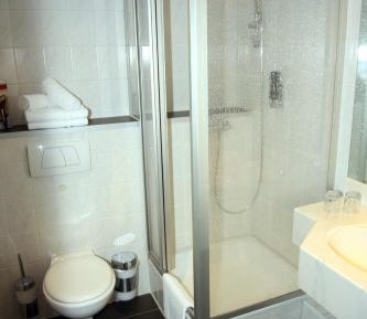 Basic Twin Room