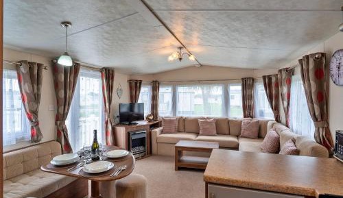 Three-Bedroom Chalet
