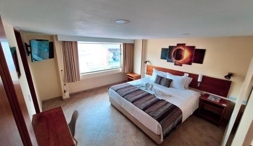 Deluxe Queen Room