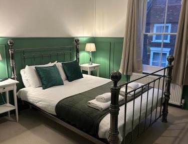 Basic Triple Room