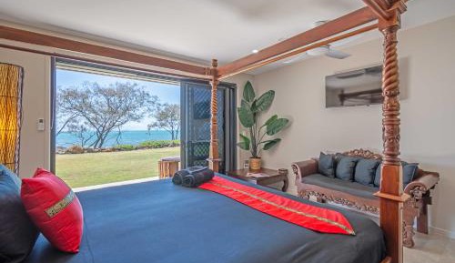 Deluxe Suite with Sea View