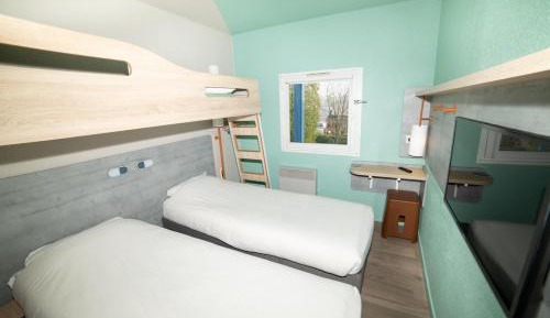 Superior Triple Room