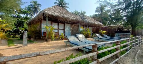 Deluxe Suite with Sea View