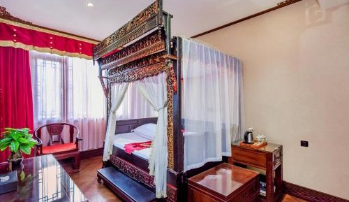 Standard Family Room