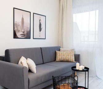 Studio Apartment