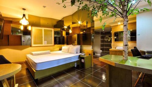 Suite Double Room