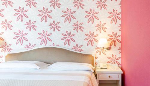 Double or Twin Room with City View