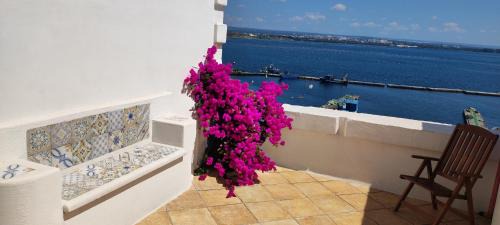 Deluxe Suite with Sea View