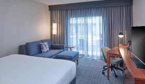 King Room with Sofa Bed