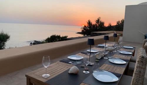 Deluxe Suite with Sea View