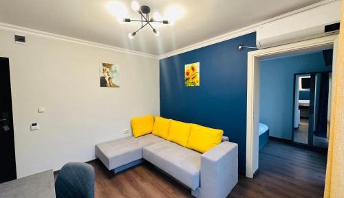 One-Bedroom Apartment with Terrace