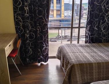 Standard Twin Room with Shared Bathroom