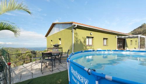 Superior One-Bedroom Apartment