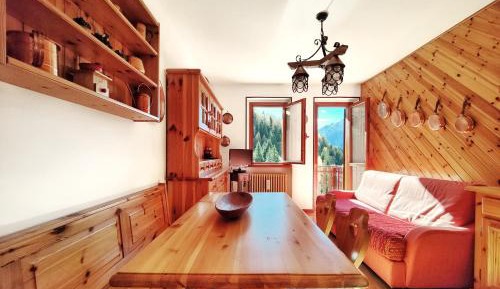 One-Bedroom Apartment with Balcony and Mountain View  