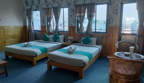 Twin Room with City View