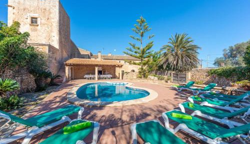 Five-Bedroom Villa