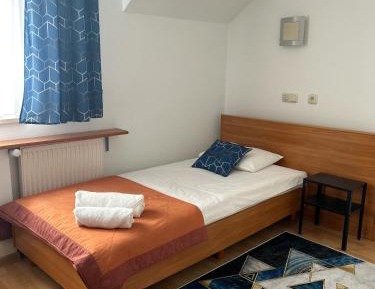 Standard Single Room with Shower