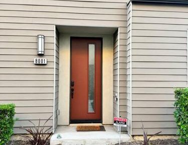 Three-Bedroom Townhouse