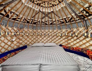 Double Room with Mountain View