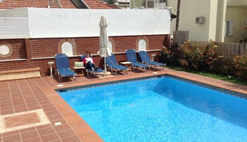 Two-Bedroom Deluxe Apartment