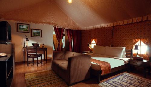 Deluxe Queen Room