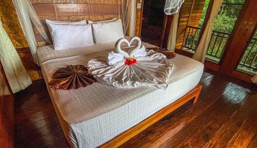 Double Room with Balcony and Sea View