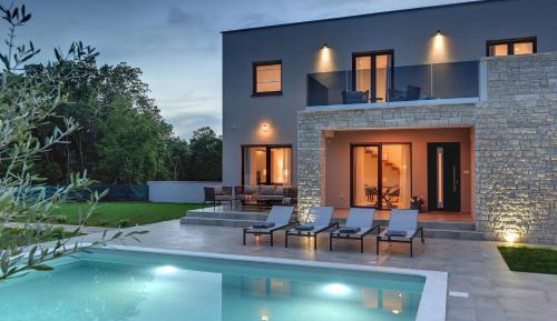 Villa with Private Pool